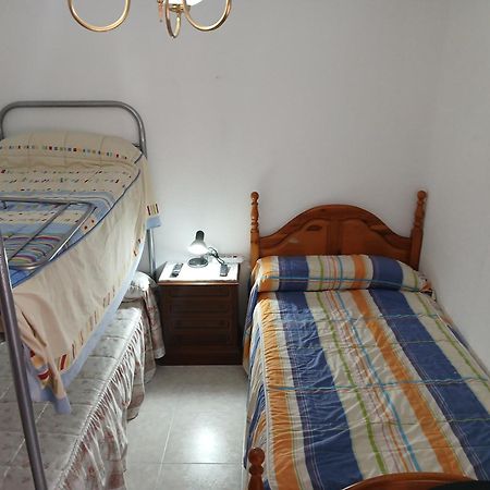 Habitacion Privada Triple Toledo Exteriör bild