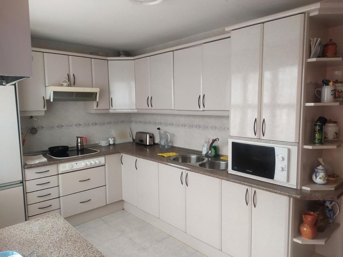 Habitacion Privada Triple Toledo Exteriör bild