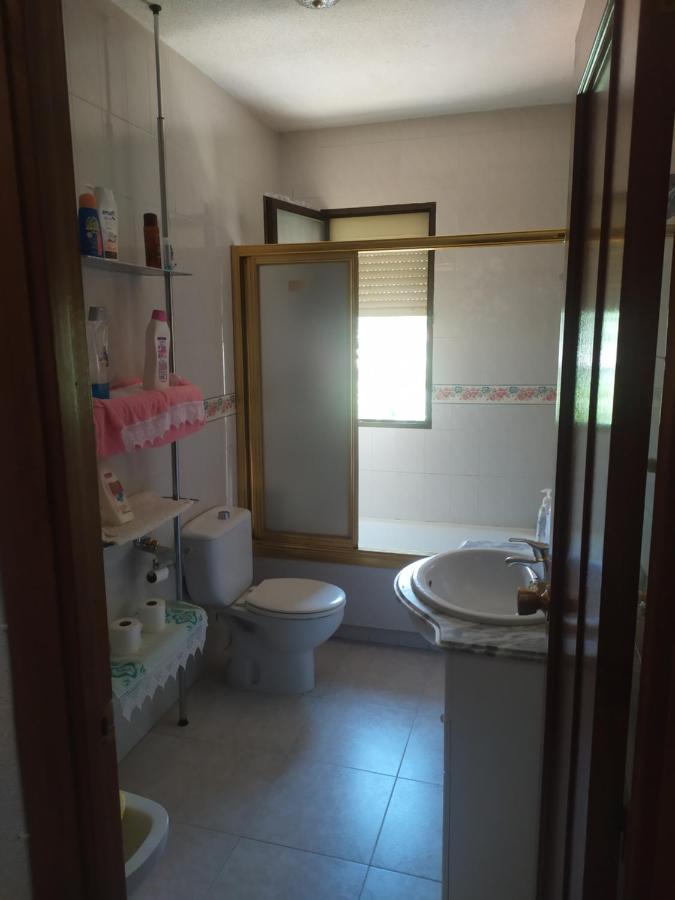 Habitacion Privada Triple Toledo Exteriör bild