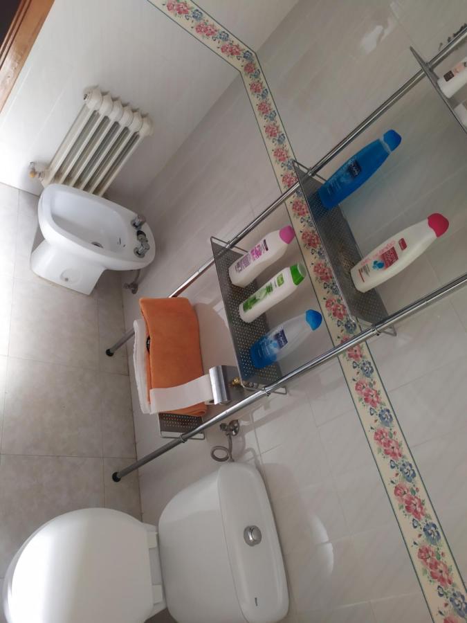 Habitacion Privada Triple Toledo Exteriör bild