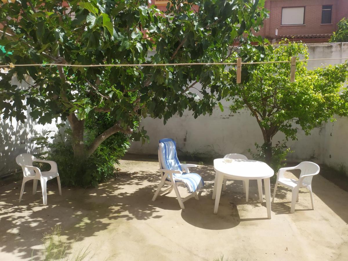 Habitacion Privada Triple Toledo Exteriör bild