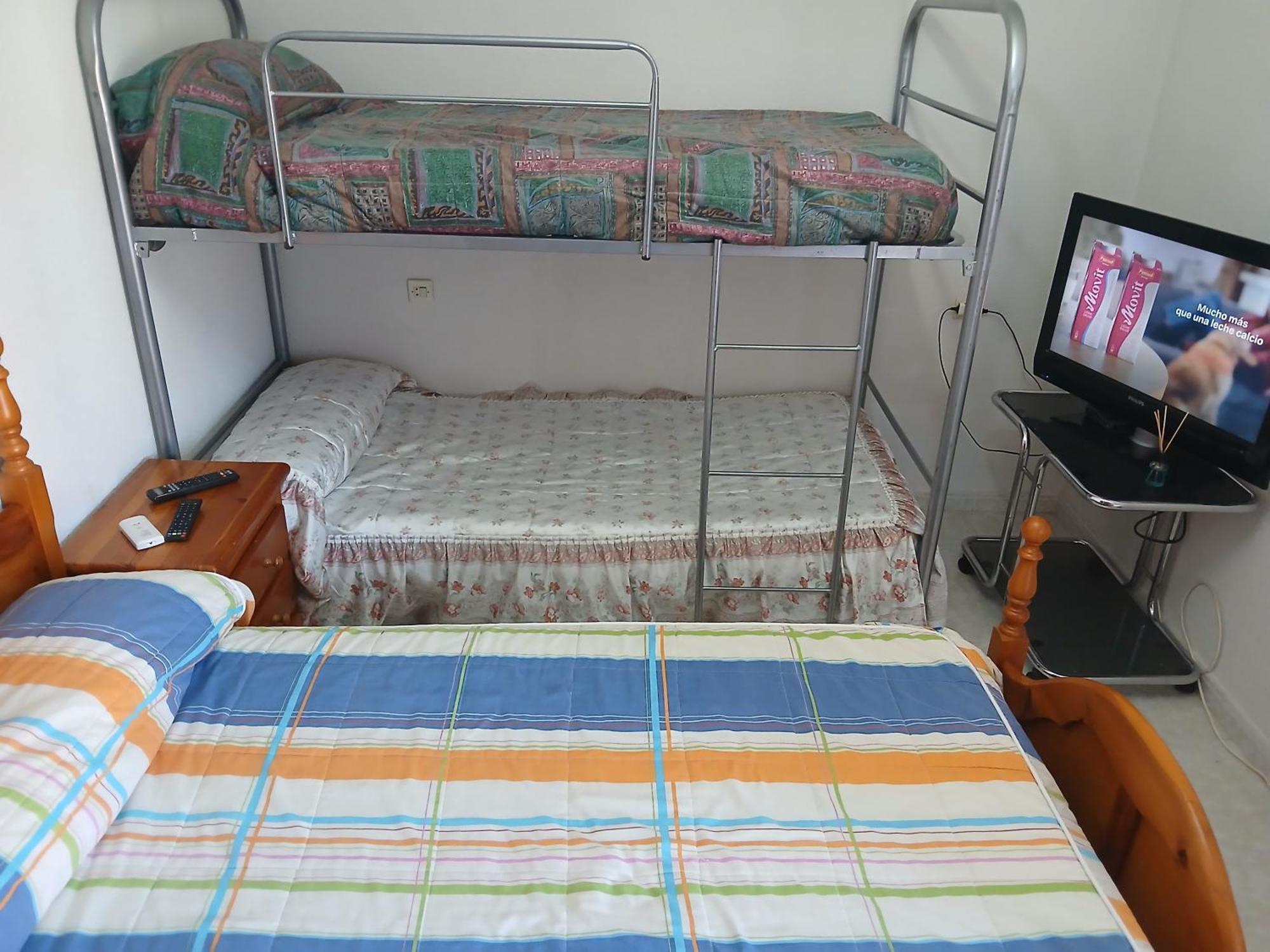 Habitacion Privada Triple Toledo Exteriör bild