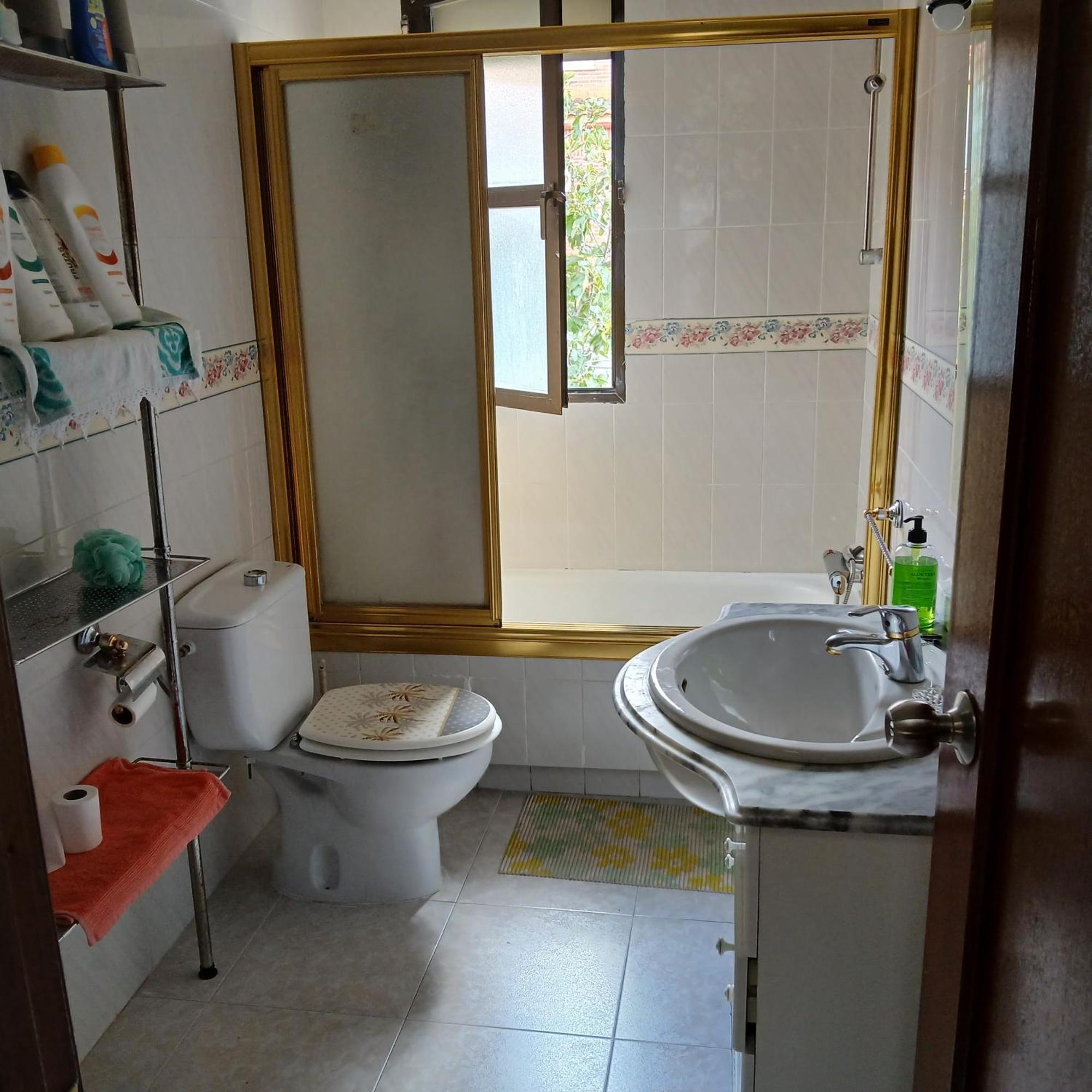 Habitacion Privada Triple Toledo Exteriör bild