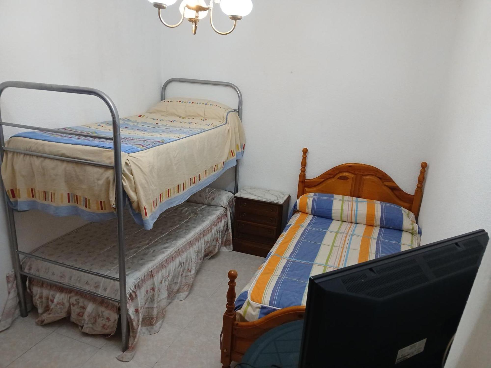Habitacion Privada Triple Toledo Exteriör bild