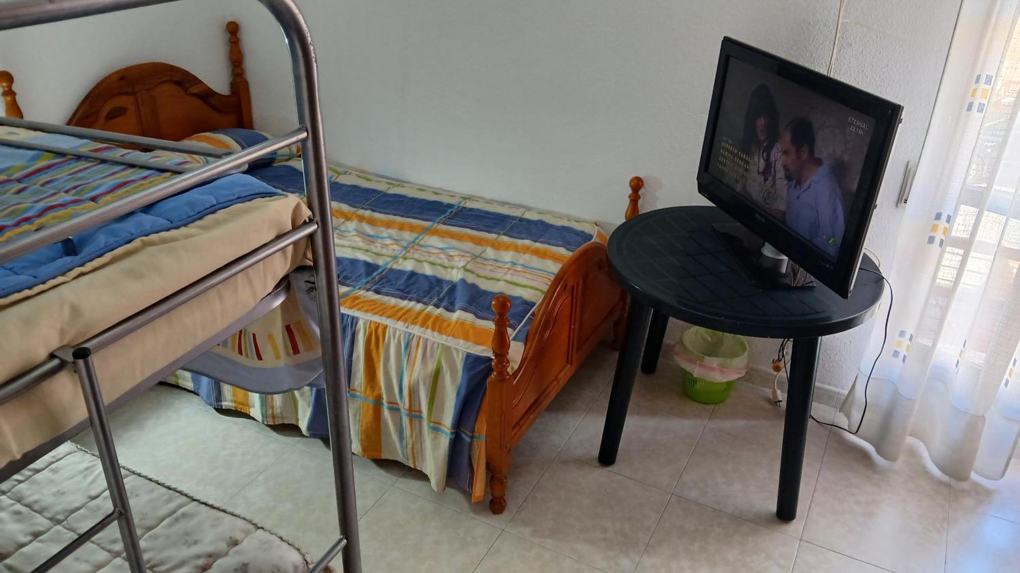 Habitacion Privada Triple Toledo Exteriör bild