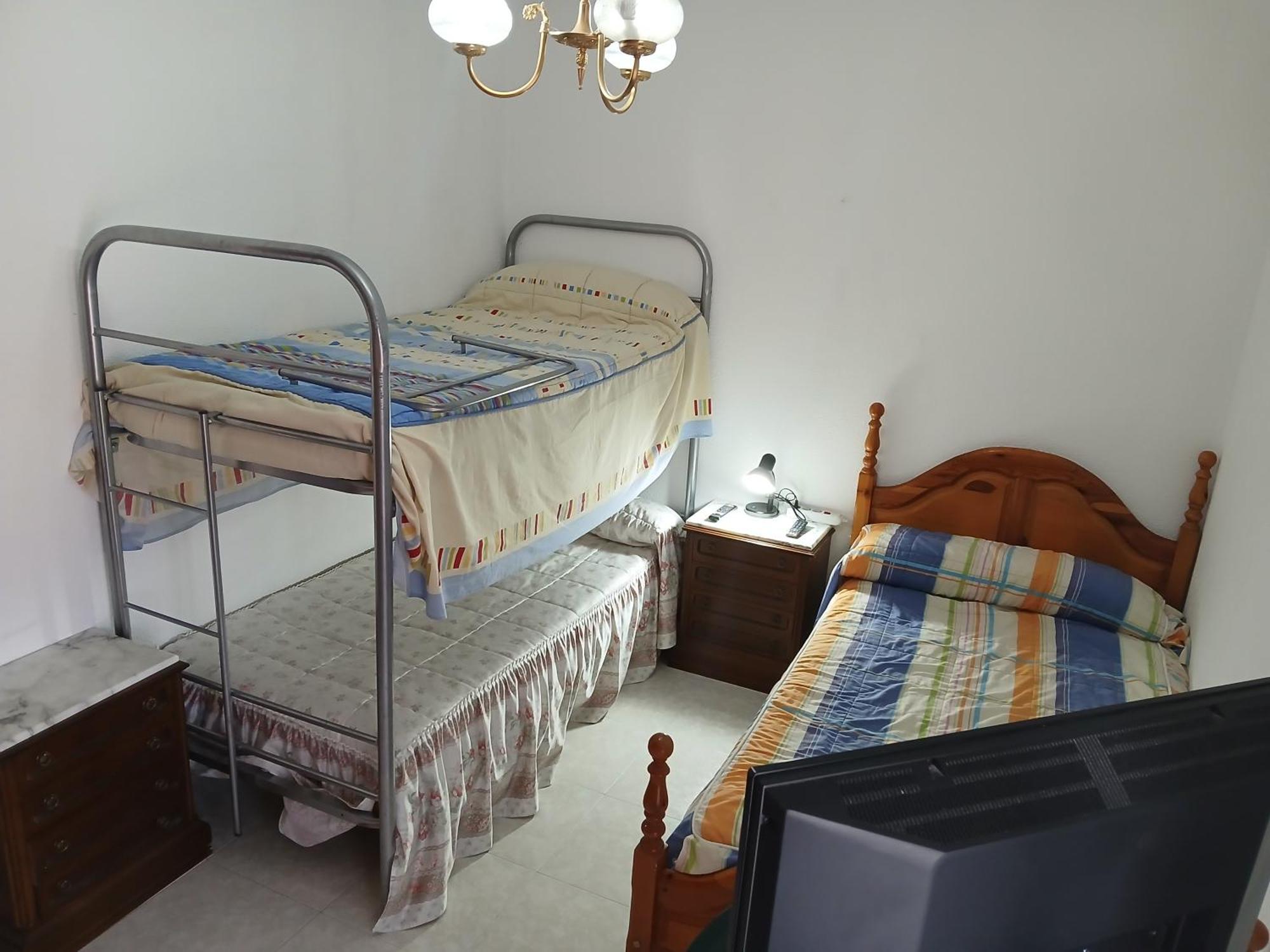 Habitacion Privada Triple Toledo Exteriör bild