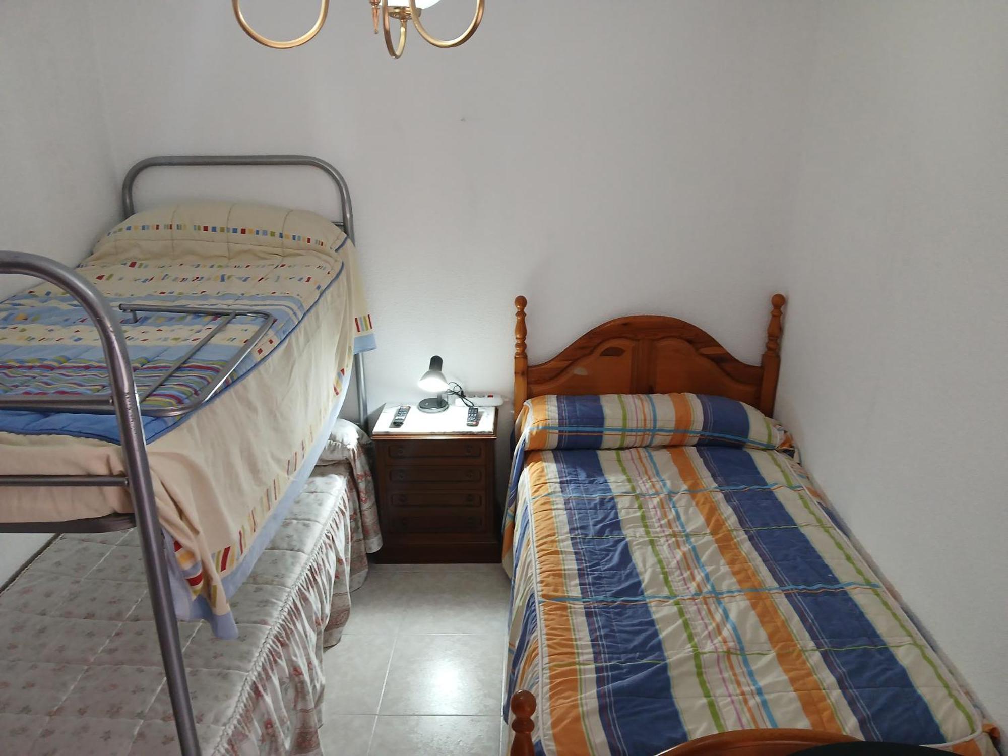 Habitacion Privada Triple Toledo Exteriör bild